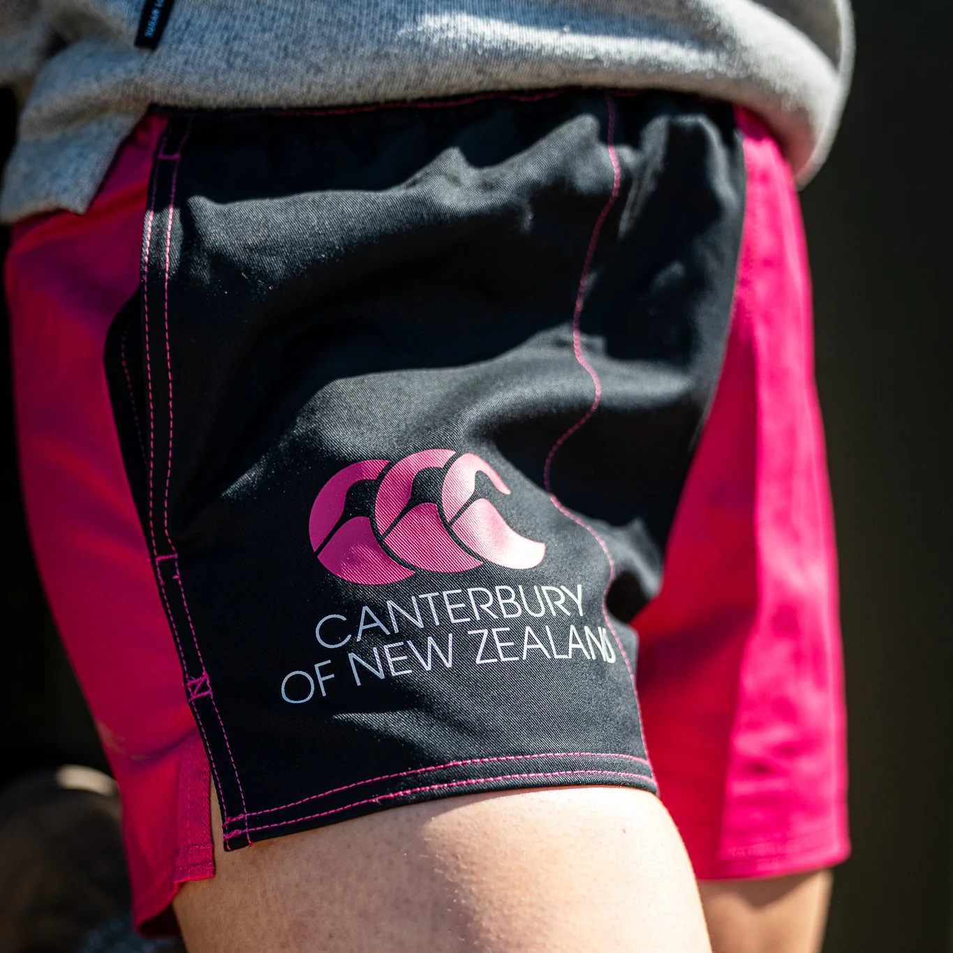 Canterbury Limited Edition Harlequin Shorts (Unisex) - Black/Pink - Image 6