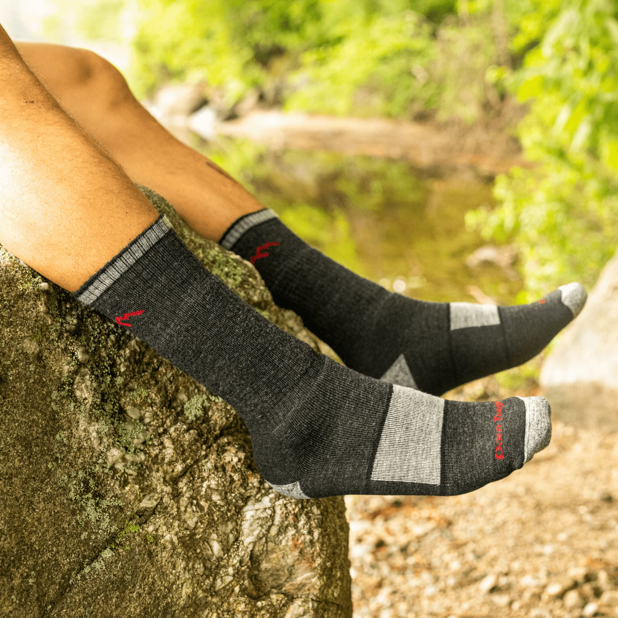 Darn Tough Men's Hiker Boot Midweight with Full Cushion Socks - Black - Image 2