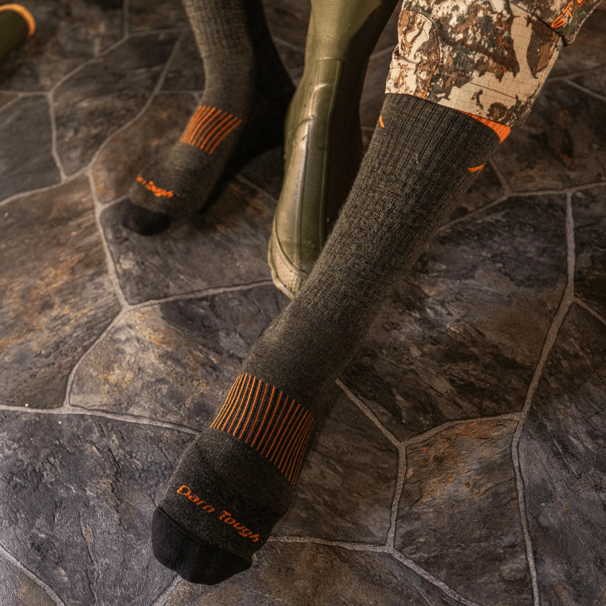 Darn Tough Men's Hunting Boot Midweight with Cushion Socks - Forest - Image 6