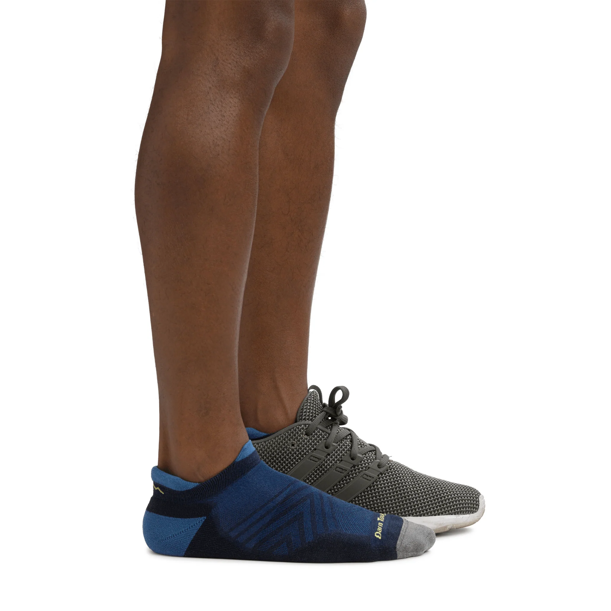 Darn Tough Men's Run No Show Tab Ultra-Lightweight Cushioned Socks - Eclipse - Image 5