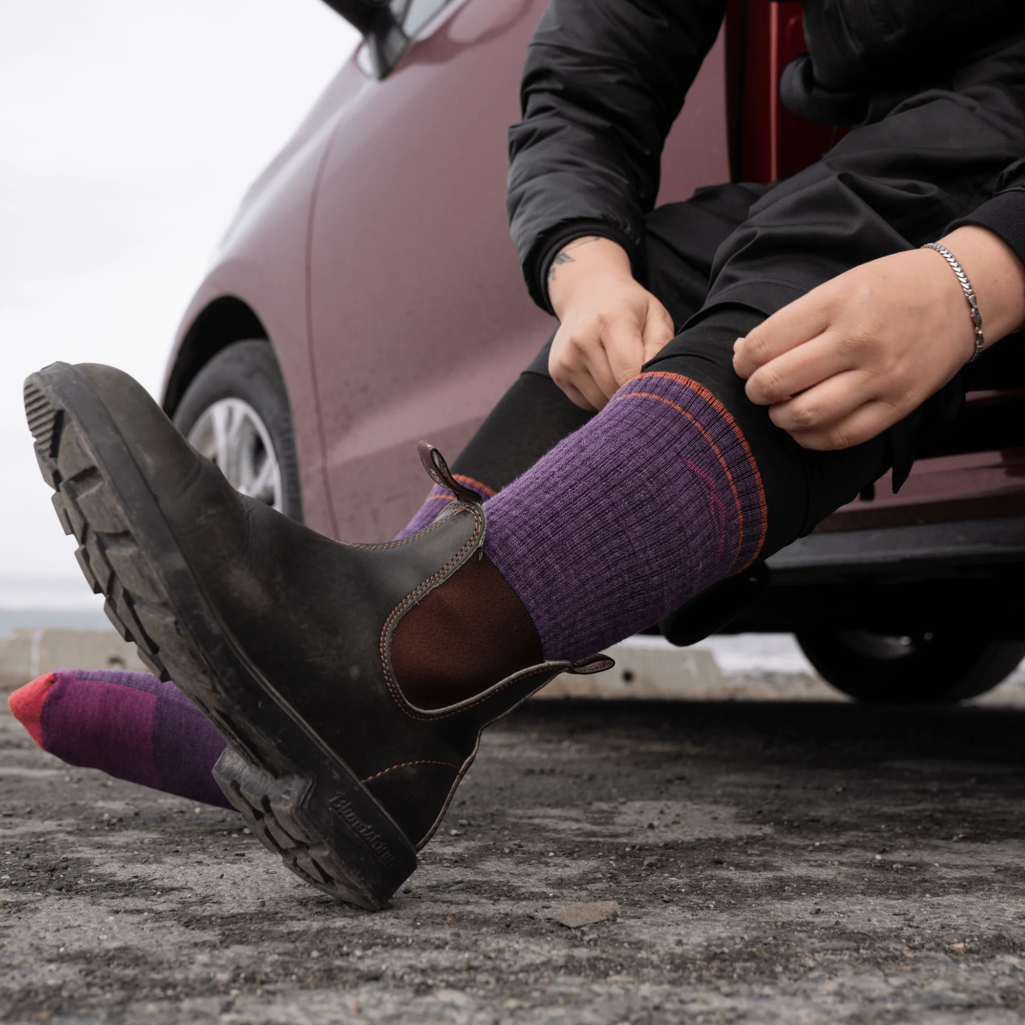 Darn Tough Women's Hiker Micro Crew Midweight with Cushion Socks - Plum Heather - Image 3