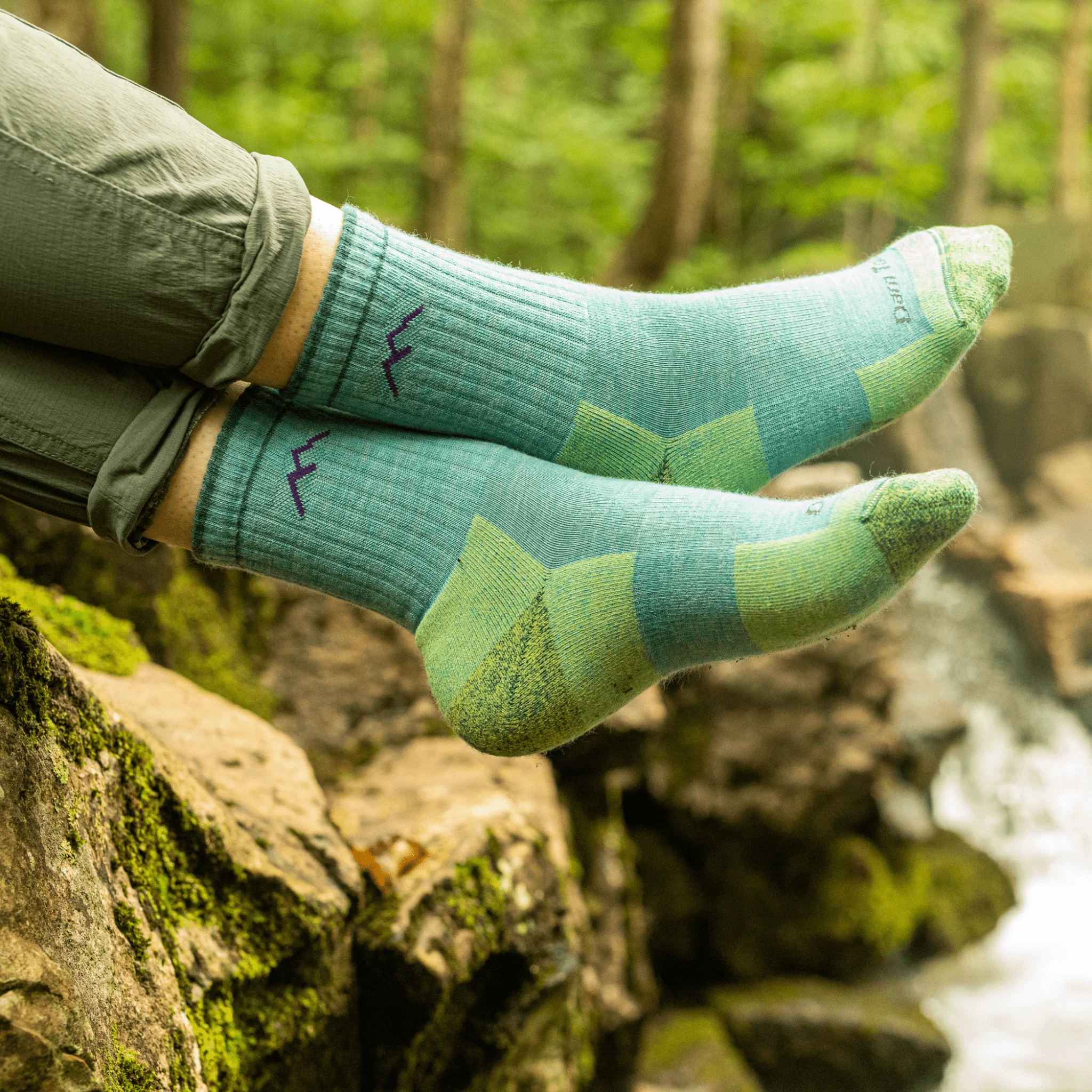 Darn Tough Women's Hiker Micro Crew Midweight with Cushion Socks - Aqua Heather - Image 3