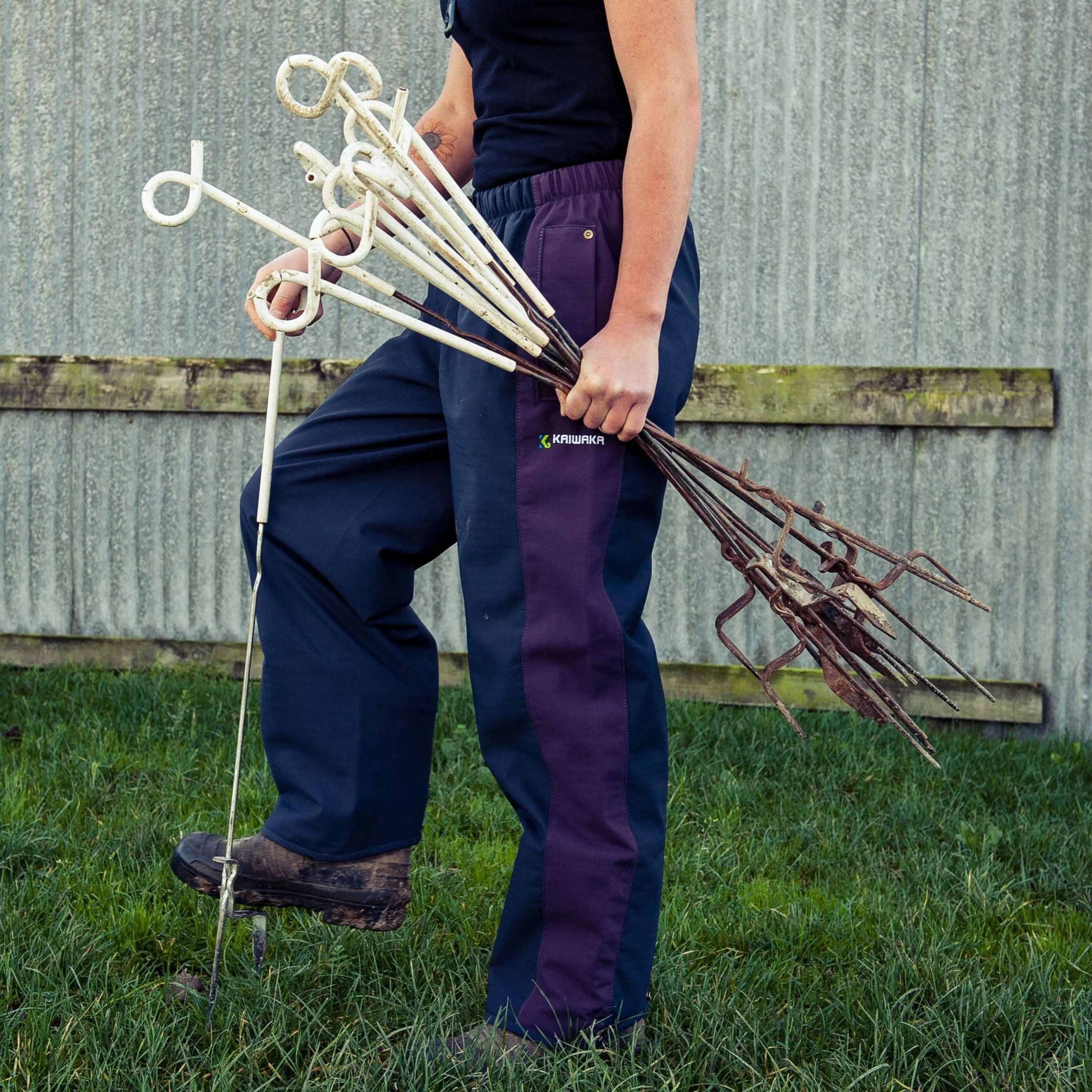 Kaiwaka Women's Stormforce Overtrousers - Image 10