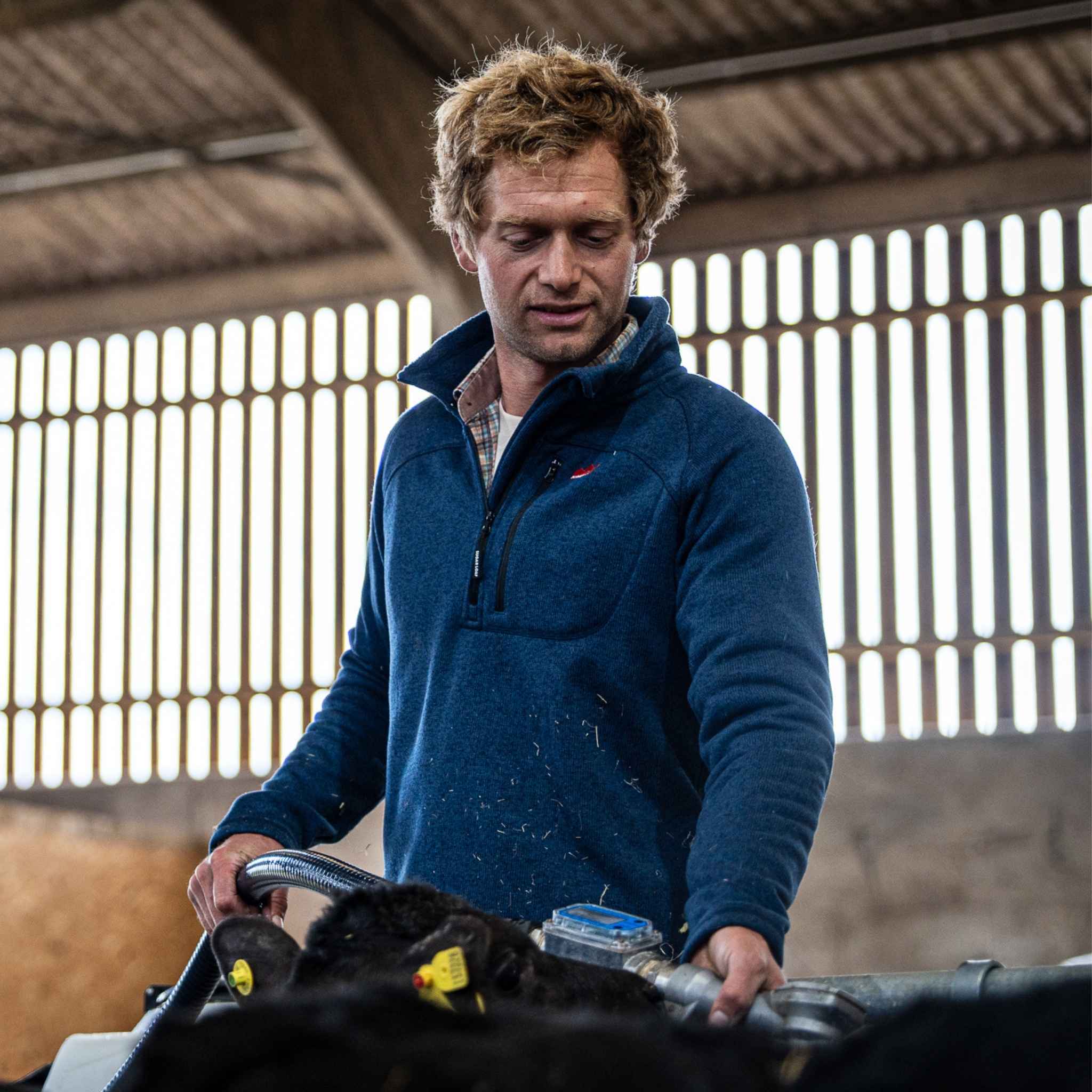 Sugar Loaf Fell Half Zip Fleece - Navy - Image 4