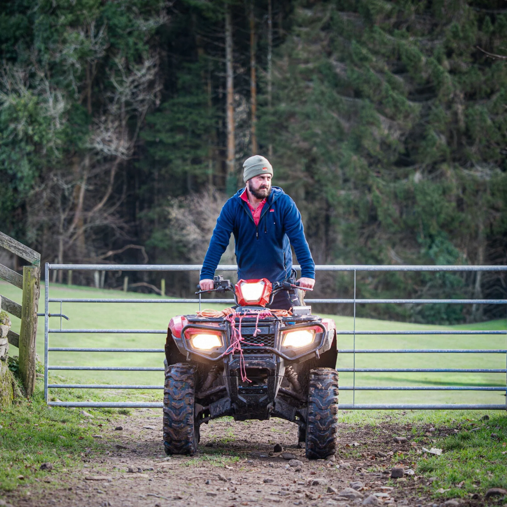 Sugar Loaf Shepherd Polar Fleece Hoodie - Navy - Image 16
