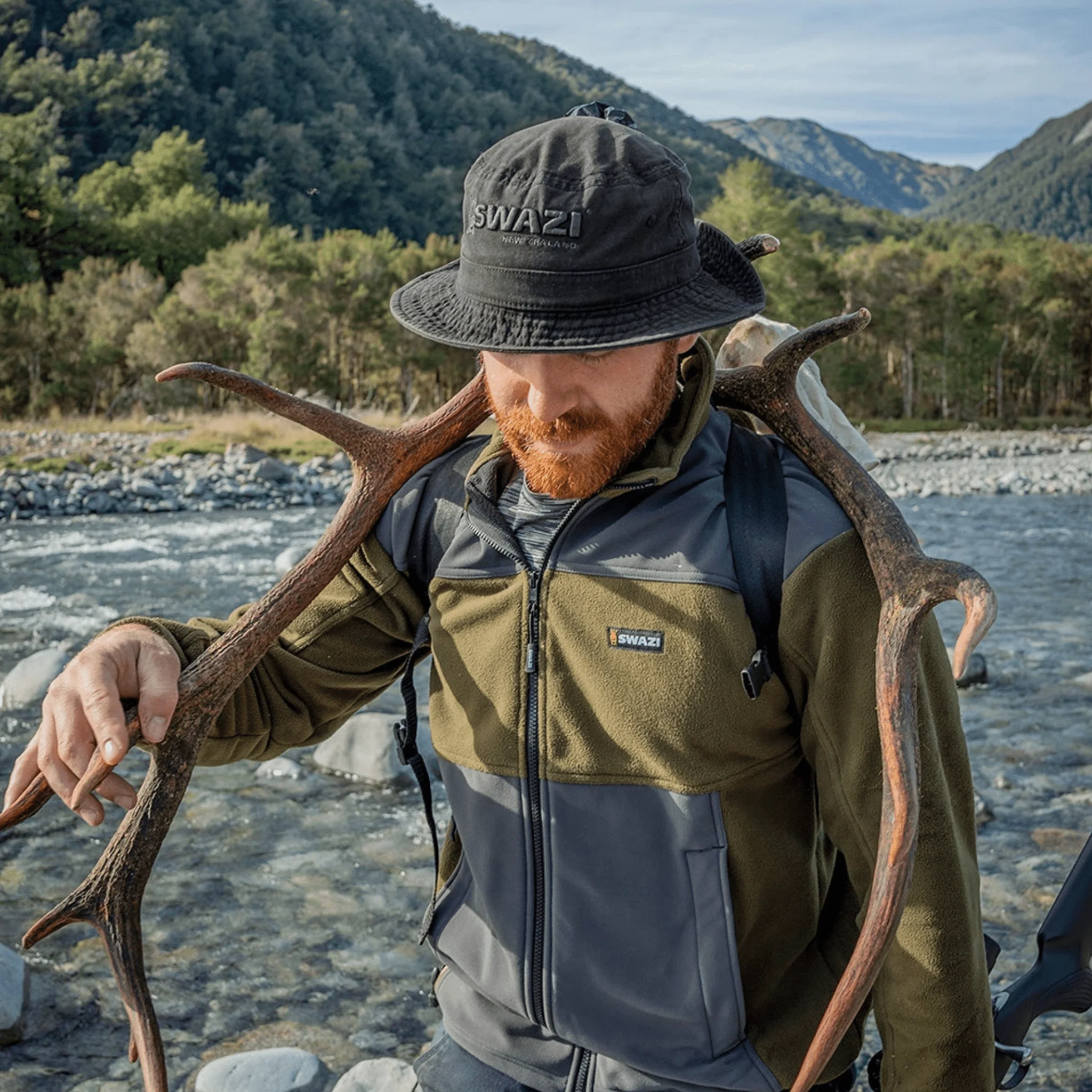 Swazi Bucket Hat - Black - Image 4