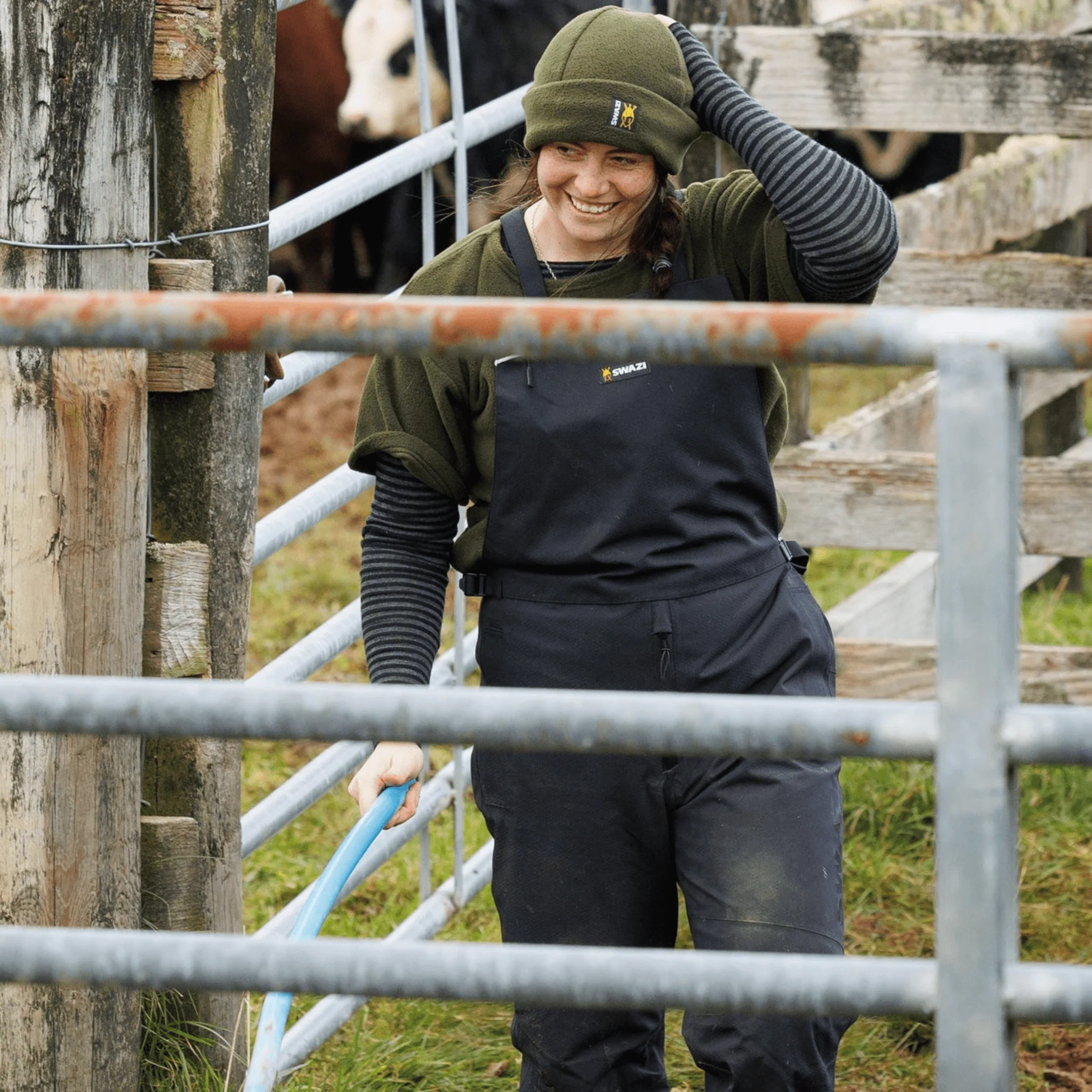 Swazi The Torrent Bib and Brace - Black - Image 4